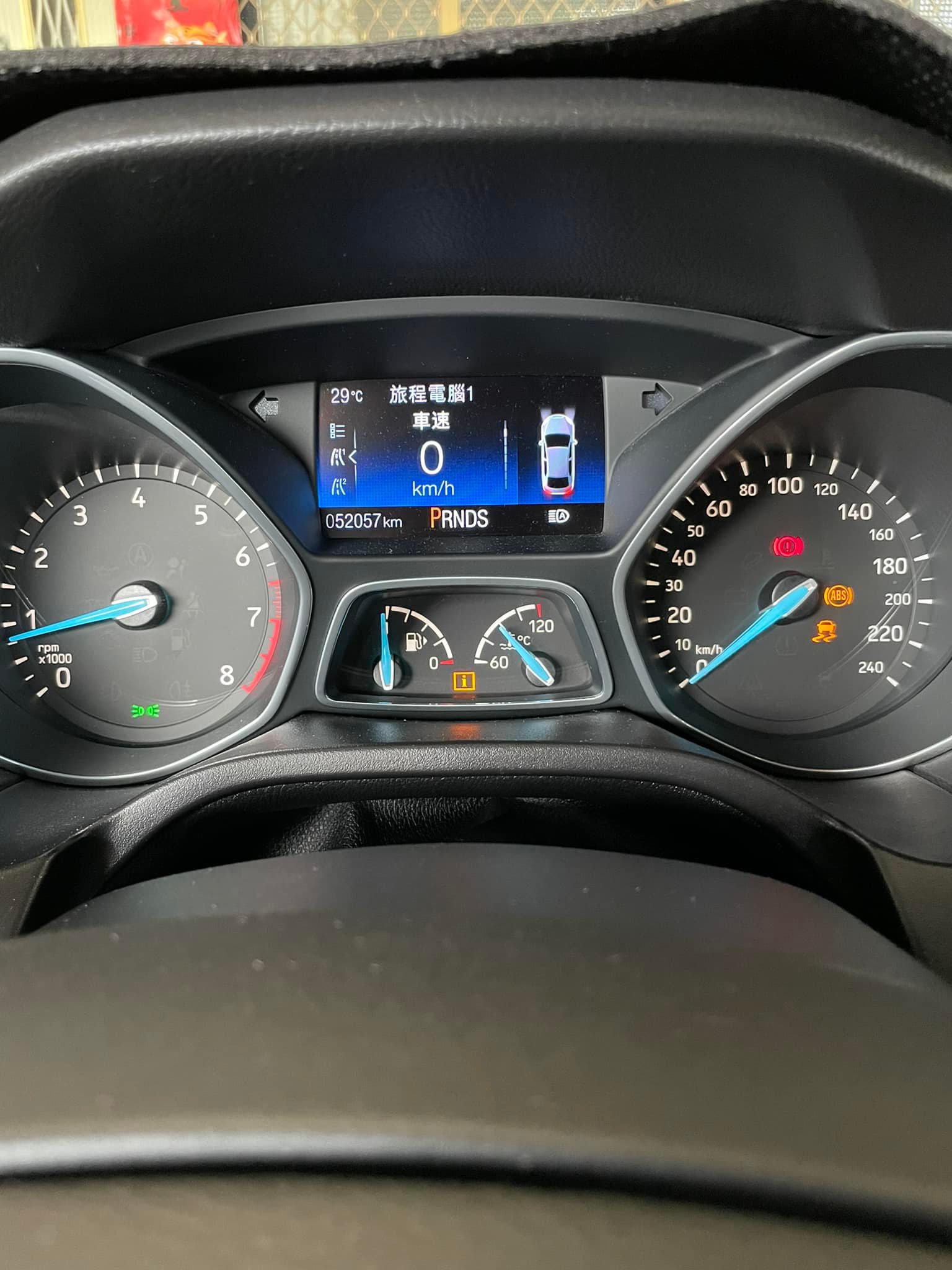 2018mk3.5，原廠保養，三燈獎........???